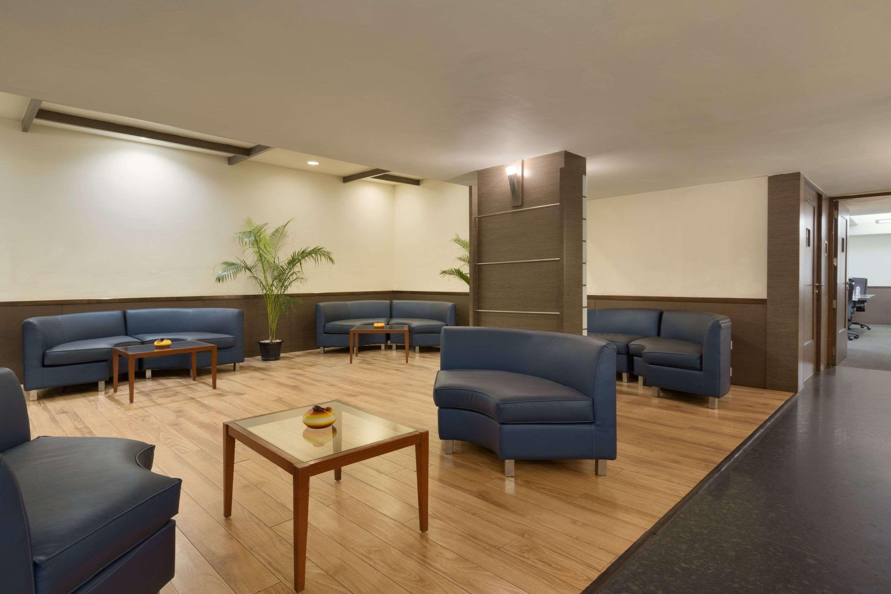 Ramada By Wyndham Chennai Egmore Esterno foto