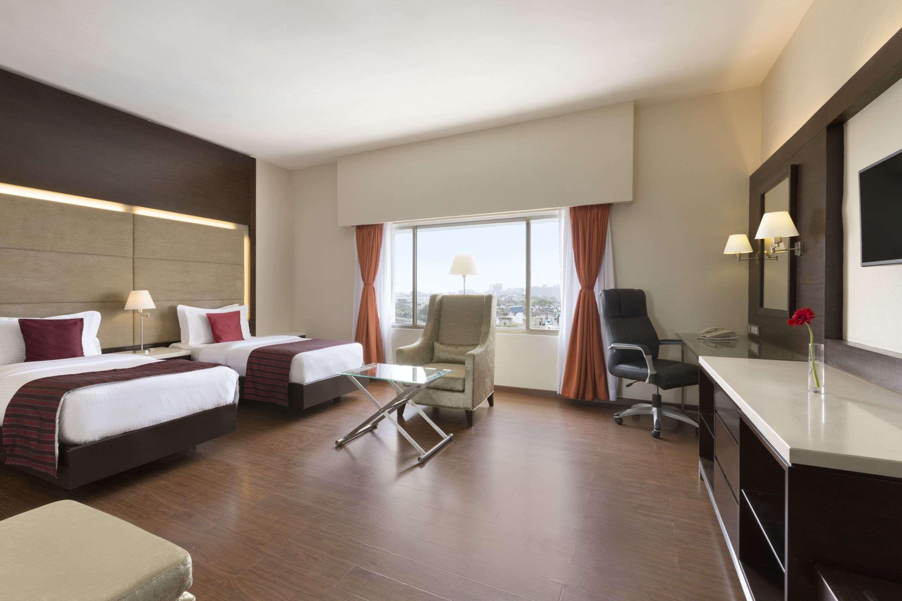 Ramada By Wyndham Chennai Egmore Esterno foto