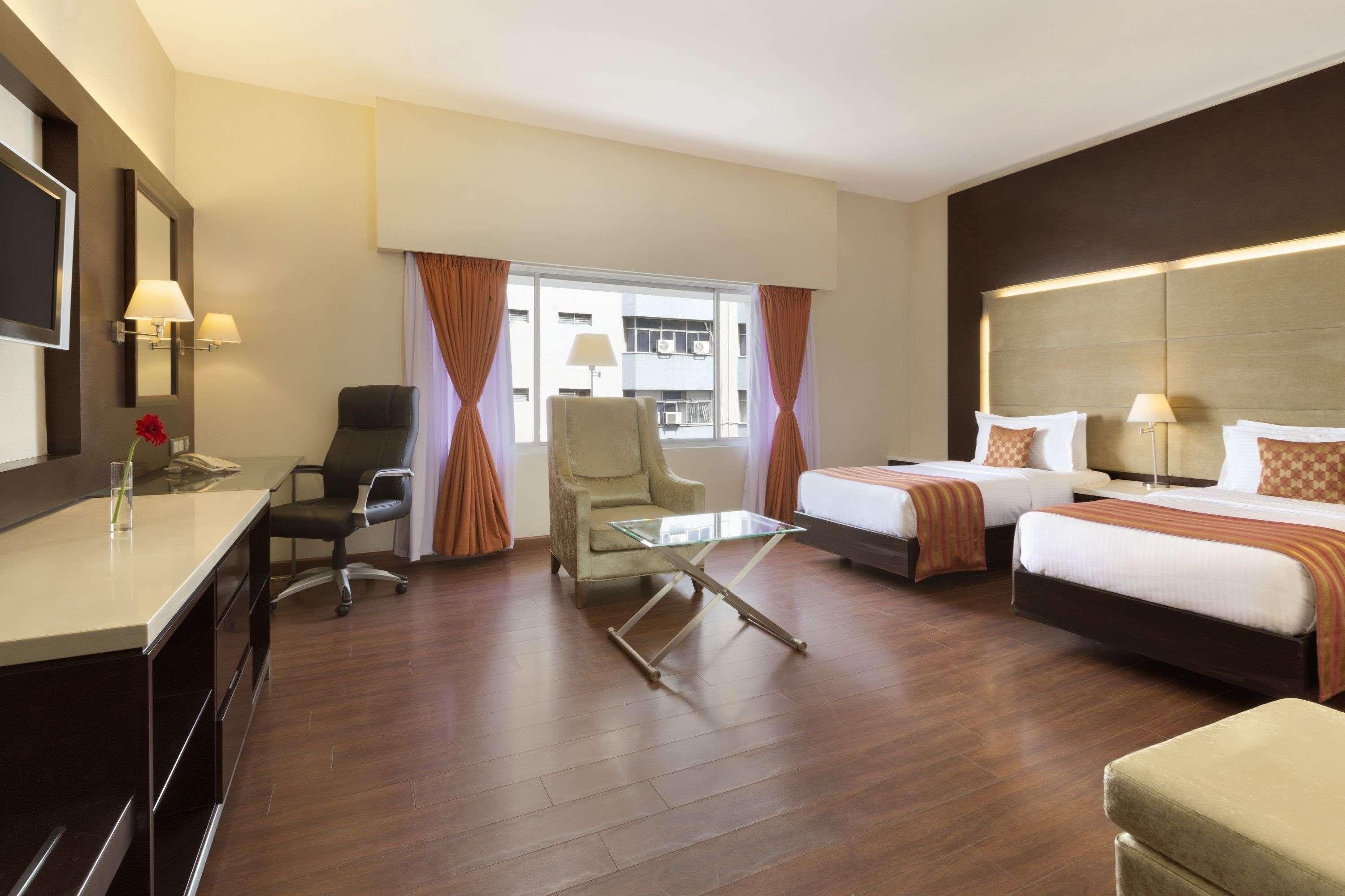 Ramada By Wyndham Chennai Egmore Esterno foto