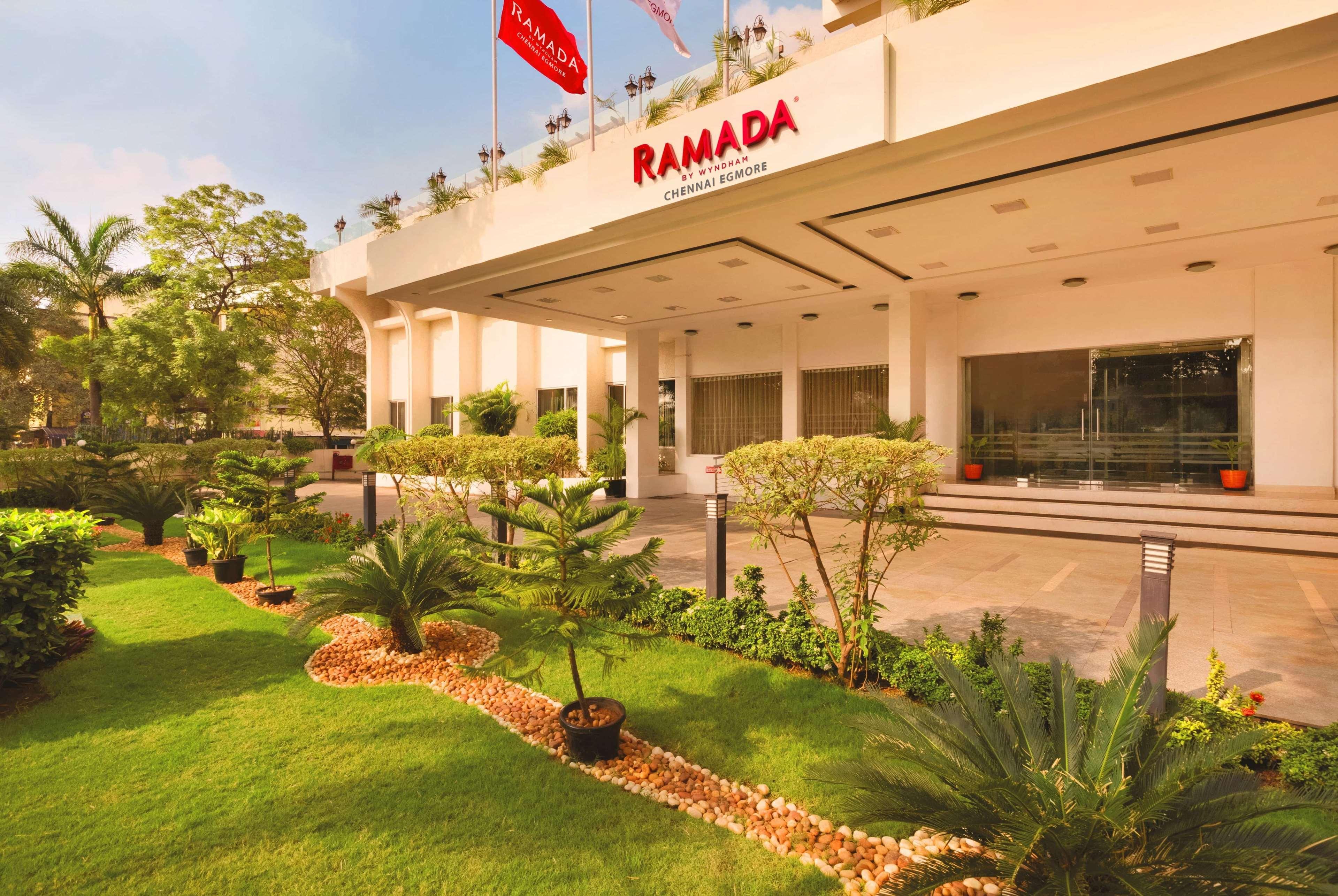 Ramada By Wyndham Chennai Egmore Esterno foto
