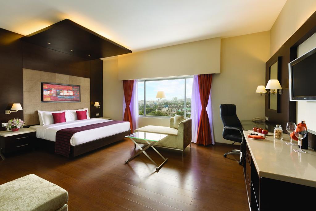 Ramada By Wyndham Chennai Egmore Esterno foto