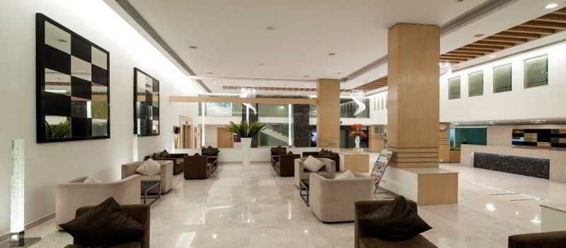 Ramada By Wyndham Chennai Egmore Esterno foto
