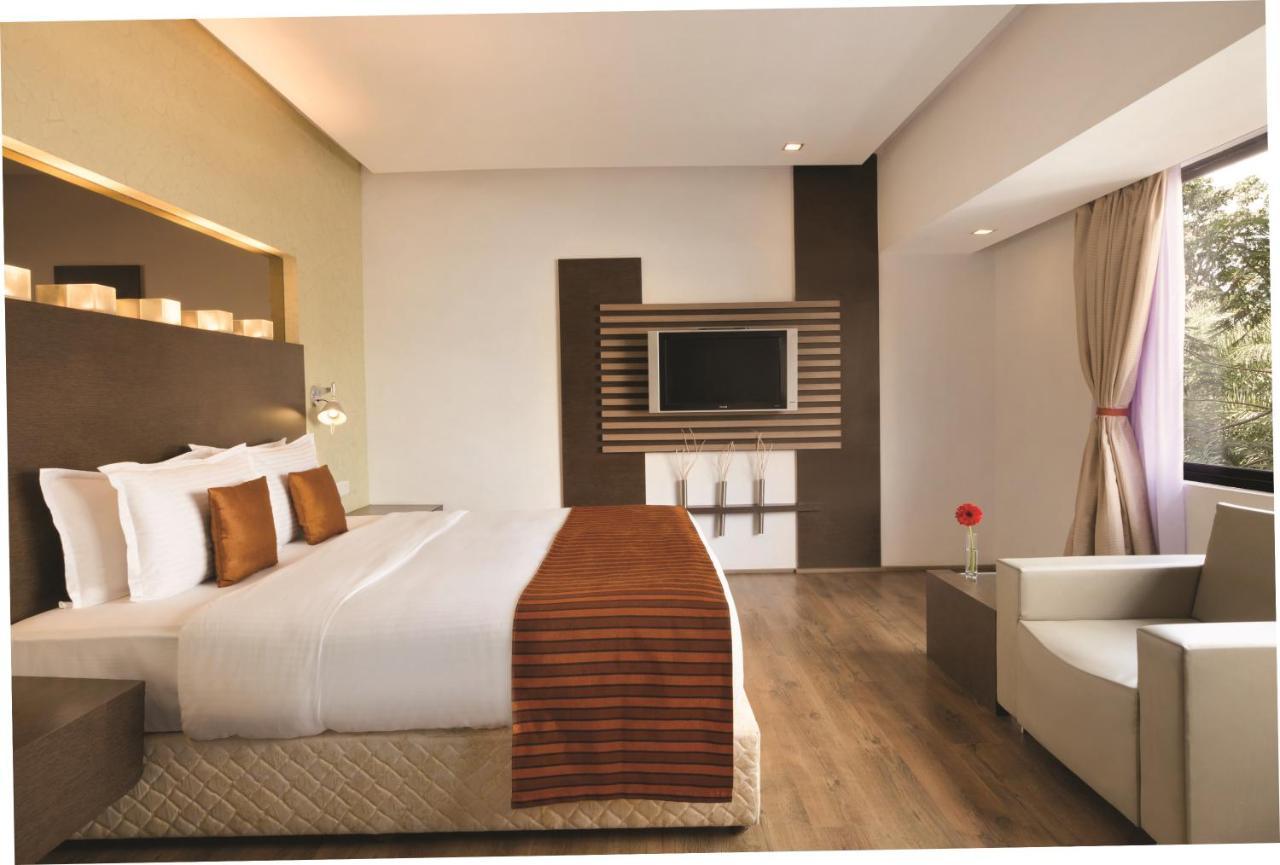 Ramada By Wyndham Chennai Egmore Esterno foto