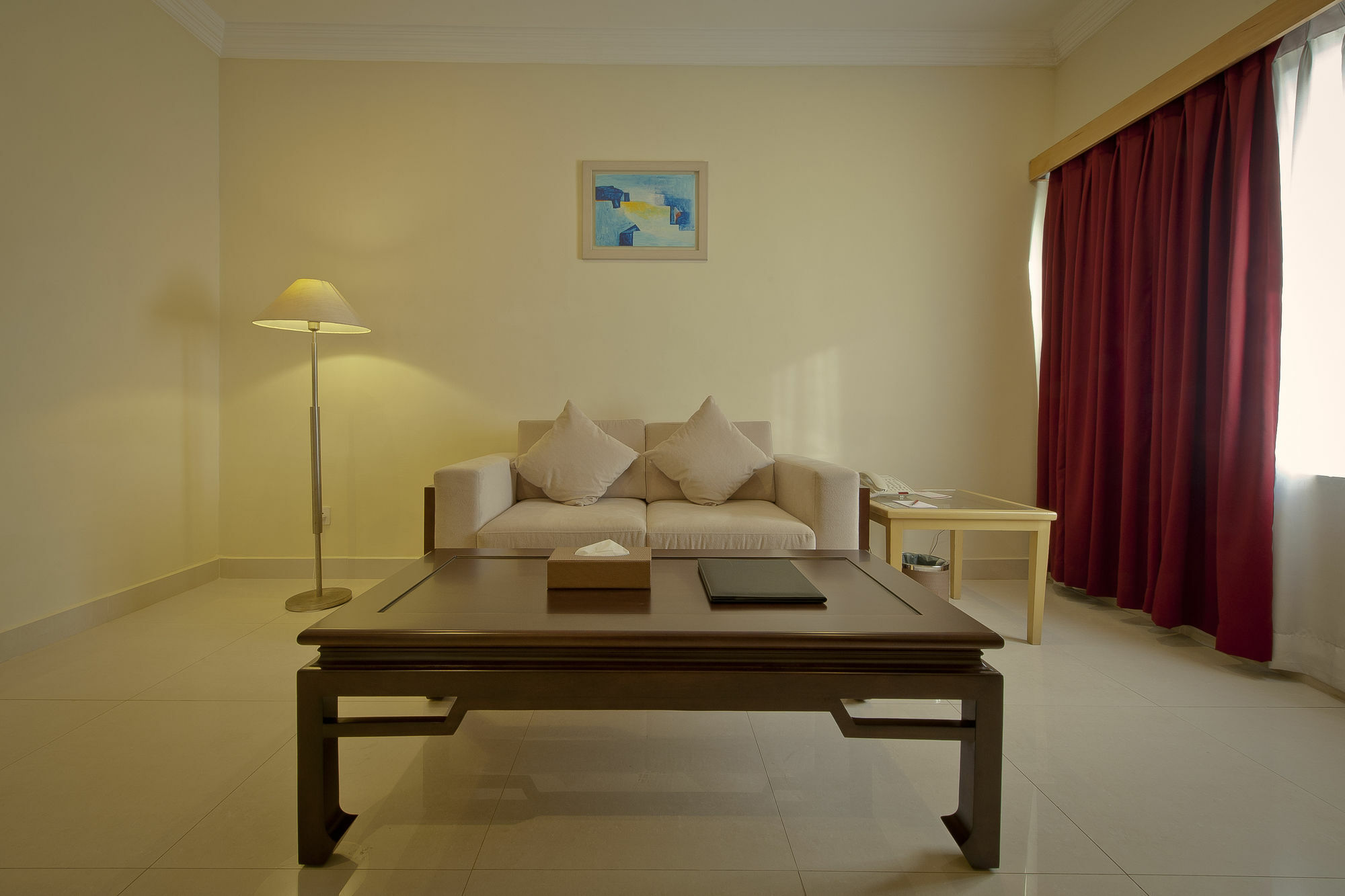 Ramada By Wyndham Chennai Egmore Esterno foto